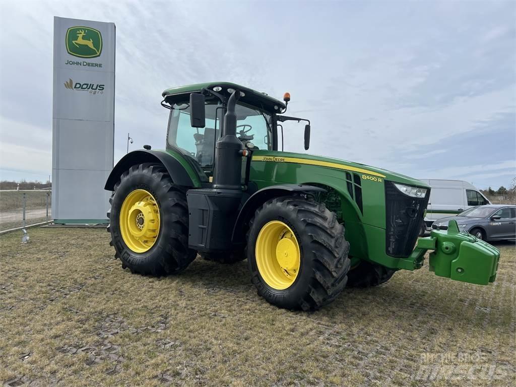 John Deere 8400R Traktori