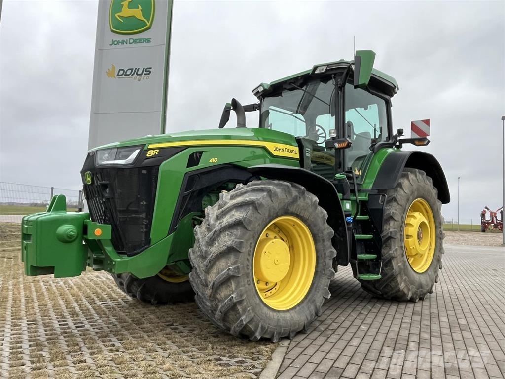 John Deere 8R410 Traktori