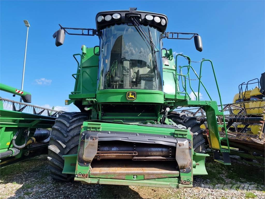 John Deere S690 Kombajni