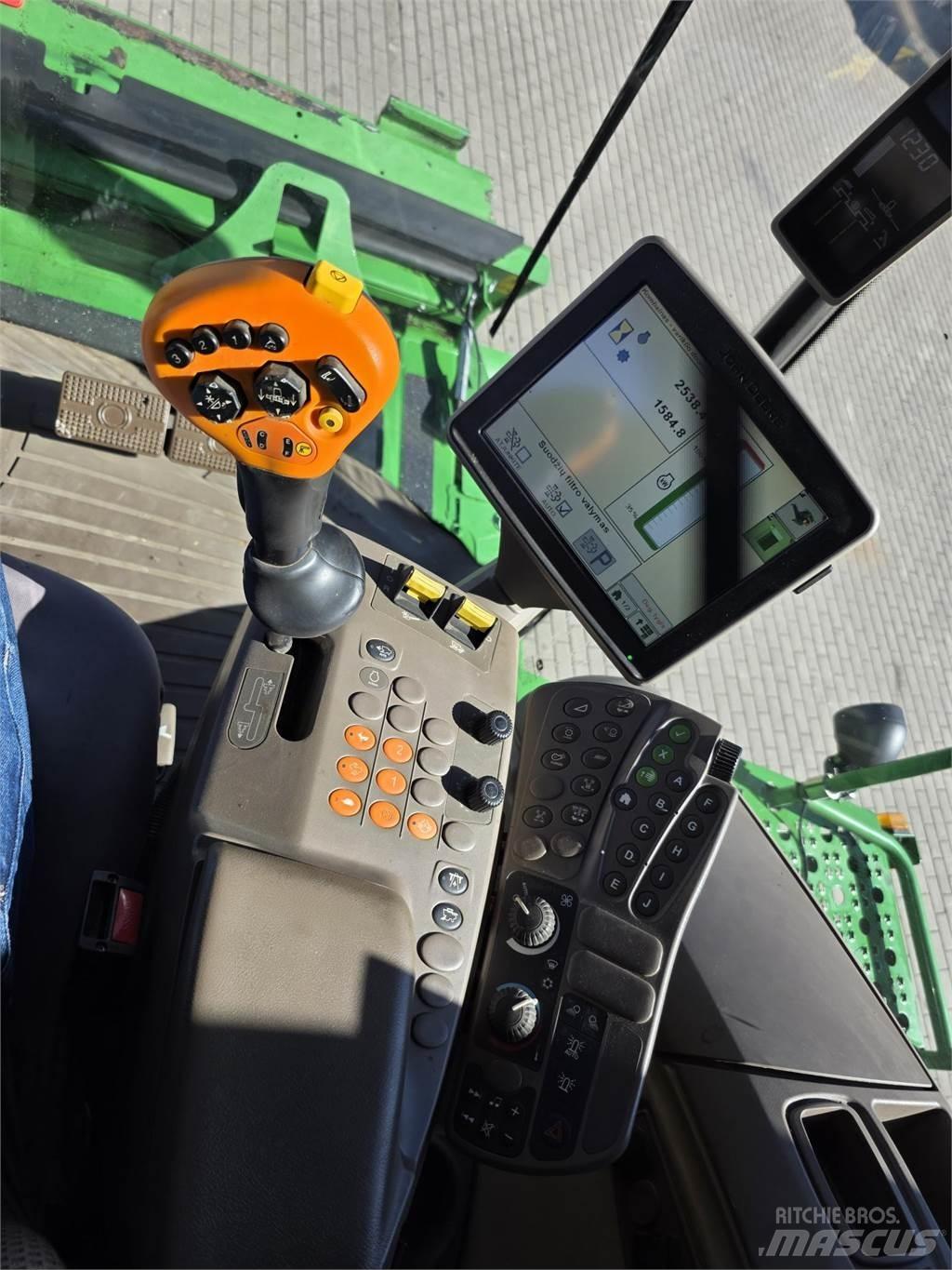 John Deere T660 Kombajni