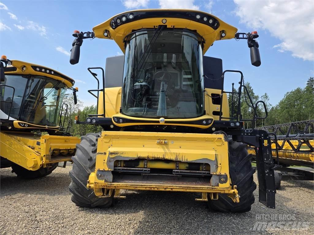 New Holland CX8.80 Kombajni