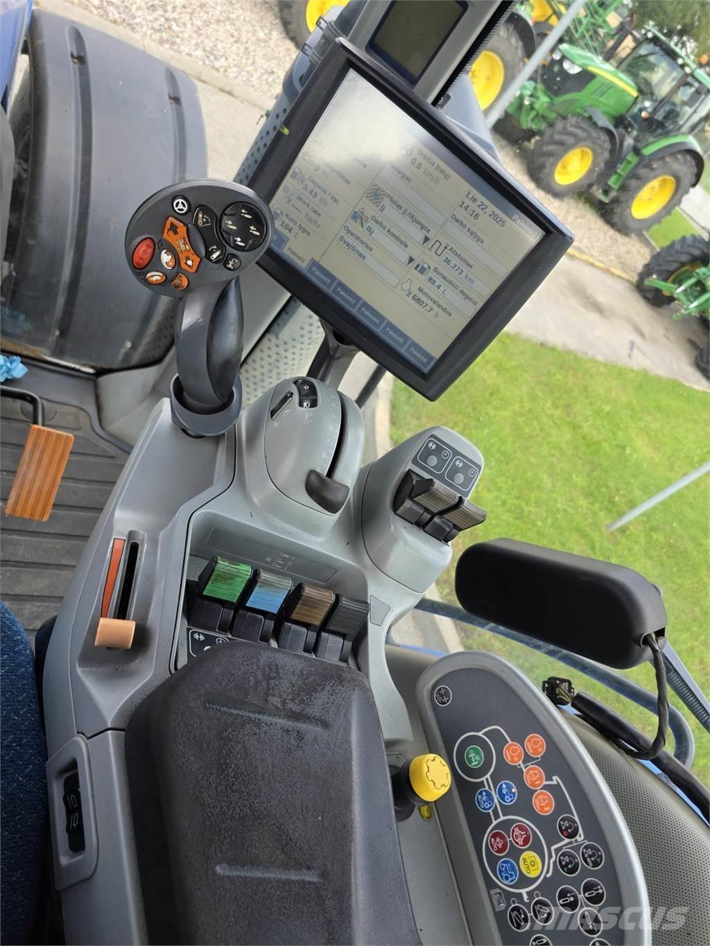 New Holland T8.410 Traktori