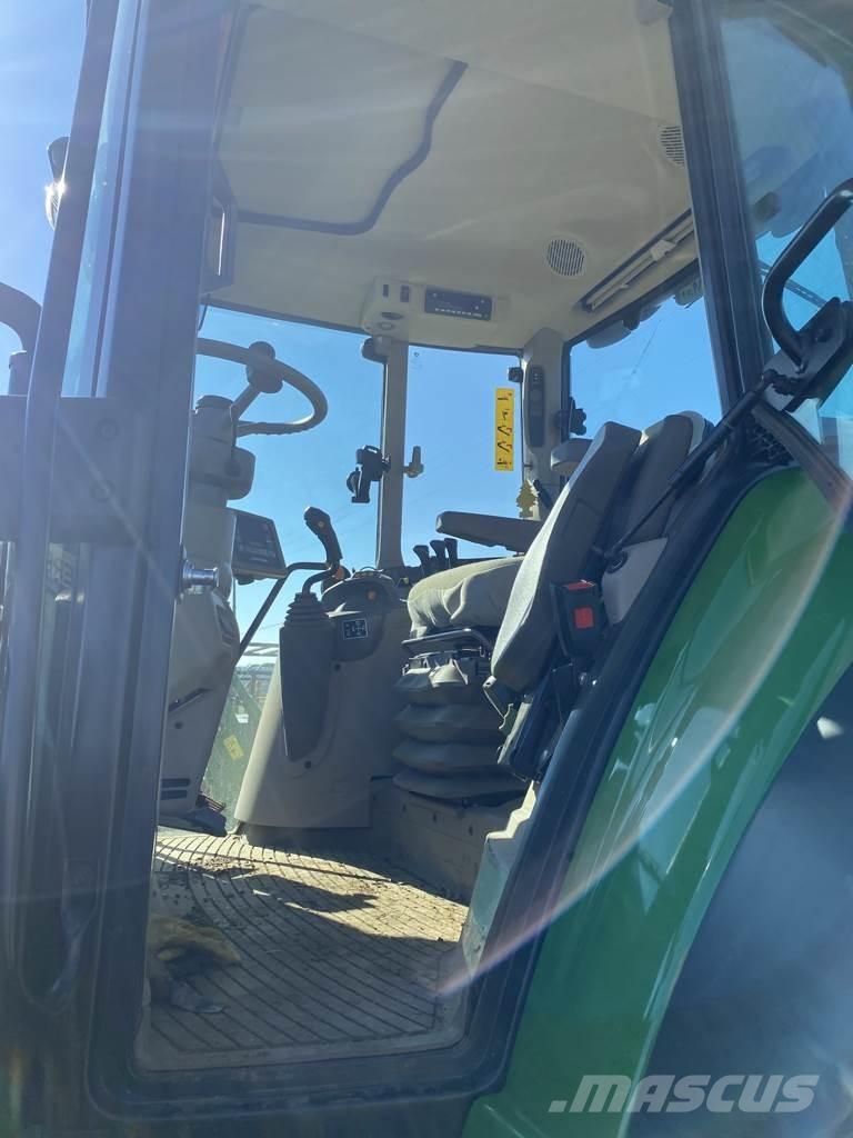 John Deere 6120M Traktori