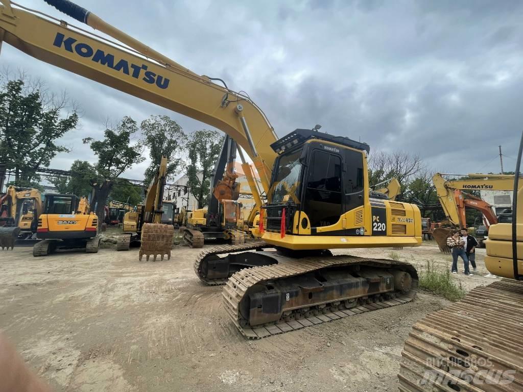 Komatsu PC 220 Bageri gusjeničari