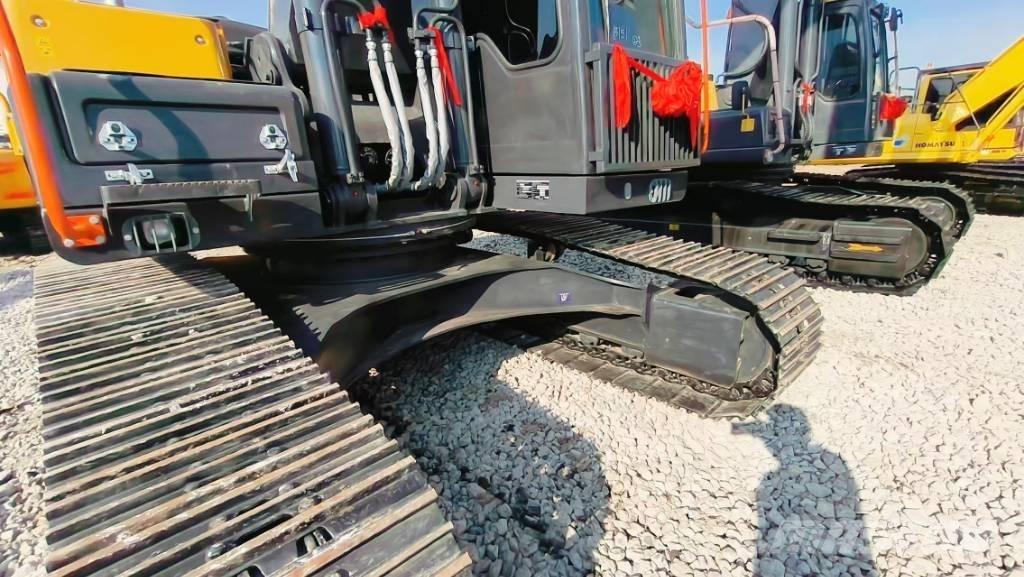 Volvo EC 240 Bageri gusjeničari