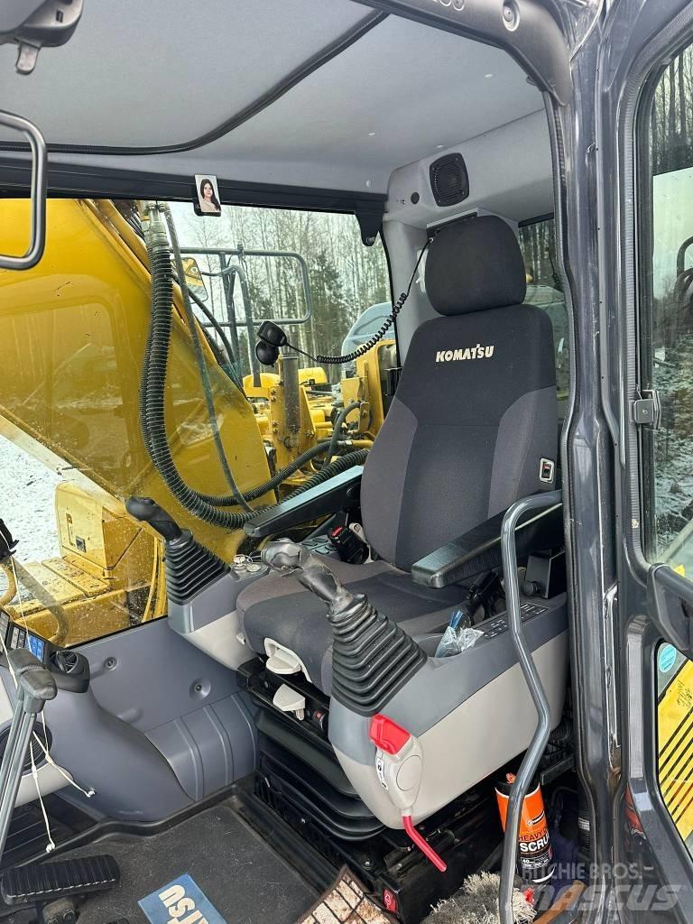 Komatsu PC210LC-11 Bageri gusjeničari