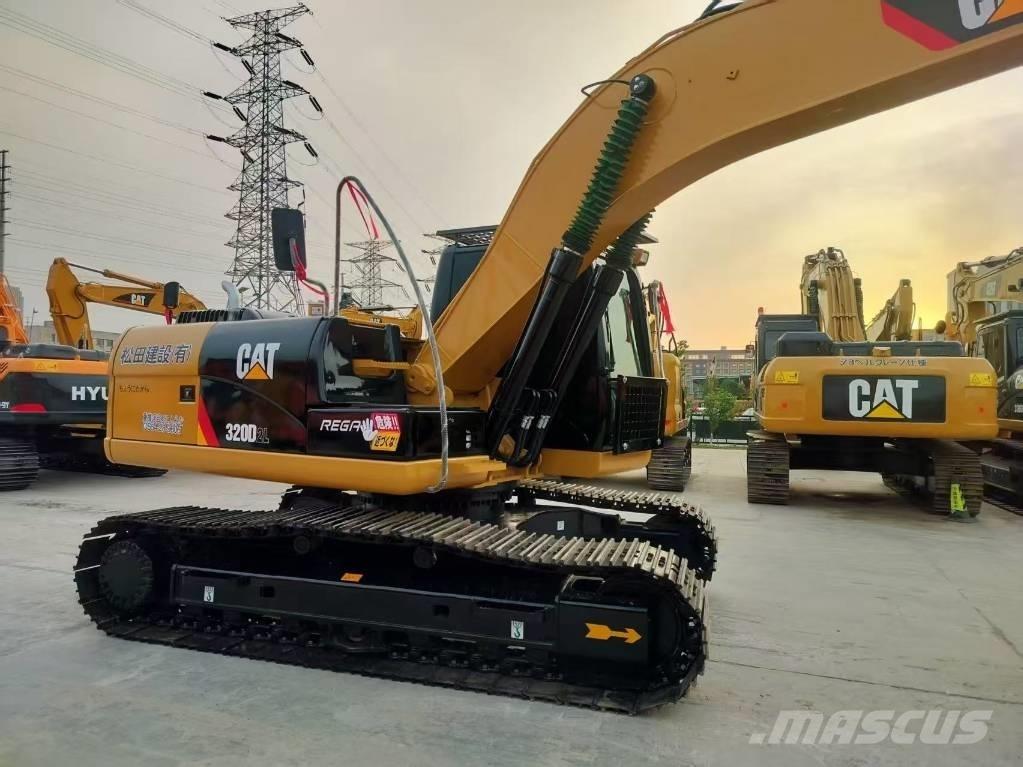 CAT 320 D2L Bageri gusjeničari