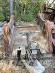 CAT 5110 B Bageri gusjeničari