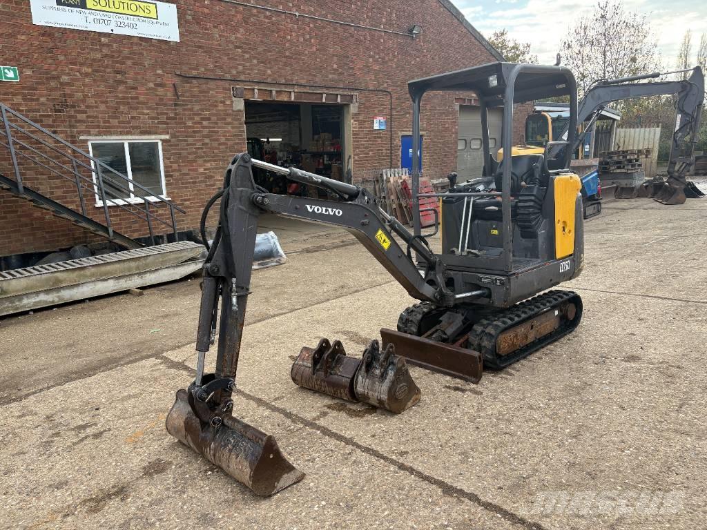 Volvo EC 15 D Mini bageri <7t