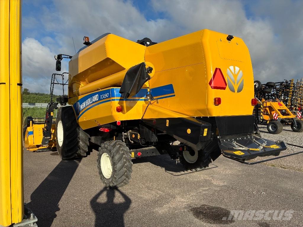 New Holland Tc 4.90 Kombajni
