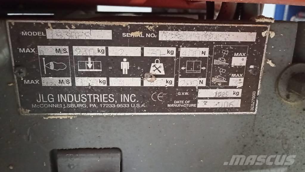 JLG 1930 ES Škaraste platforme