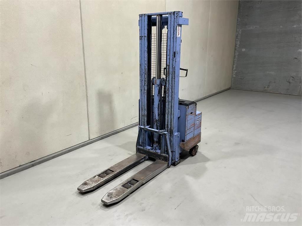 BT LSV 1250 E Samopogonski ručni viličari