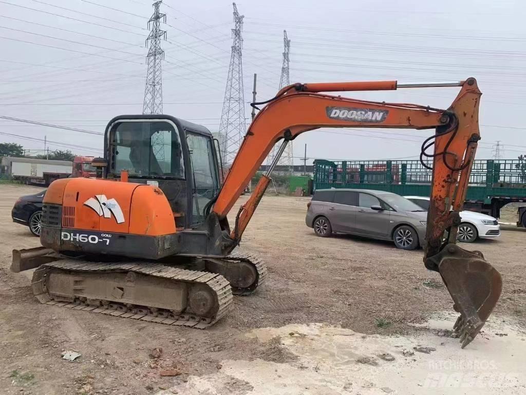 Doosan DH 60 Mini bageri <7t