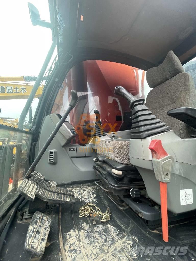 Doosan DX500 LCA Bageri gusjeničari
