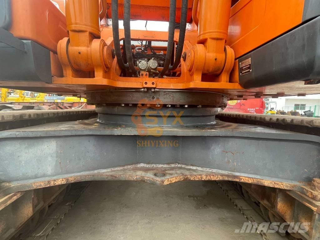 Doosan DX500 LCA Bageri gusjeničari