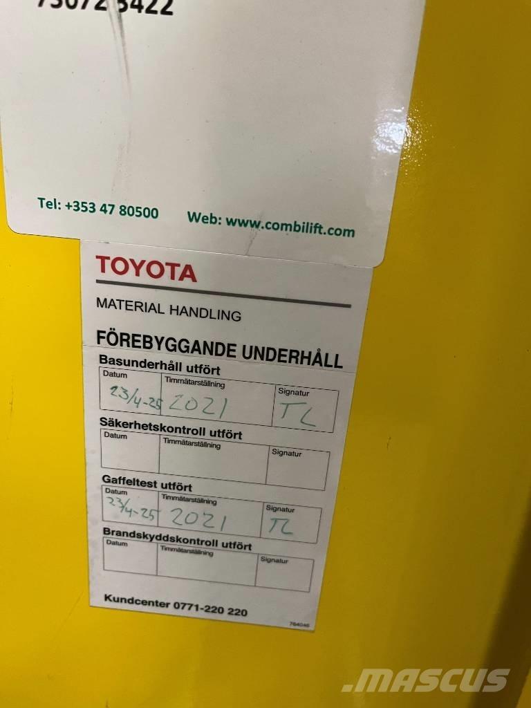 Combilift C3000STE Viličari sa 4-stranskim dohvatom