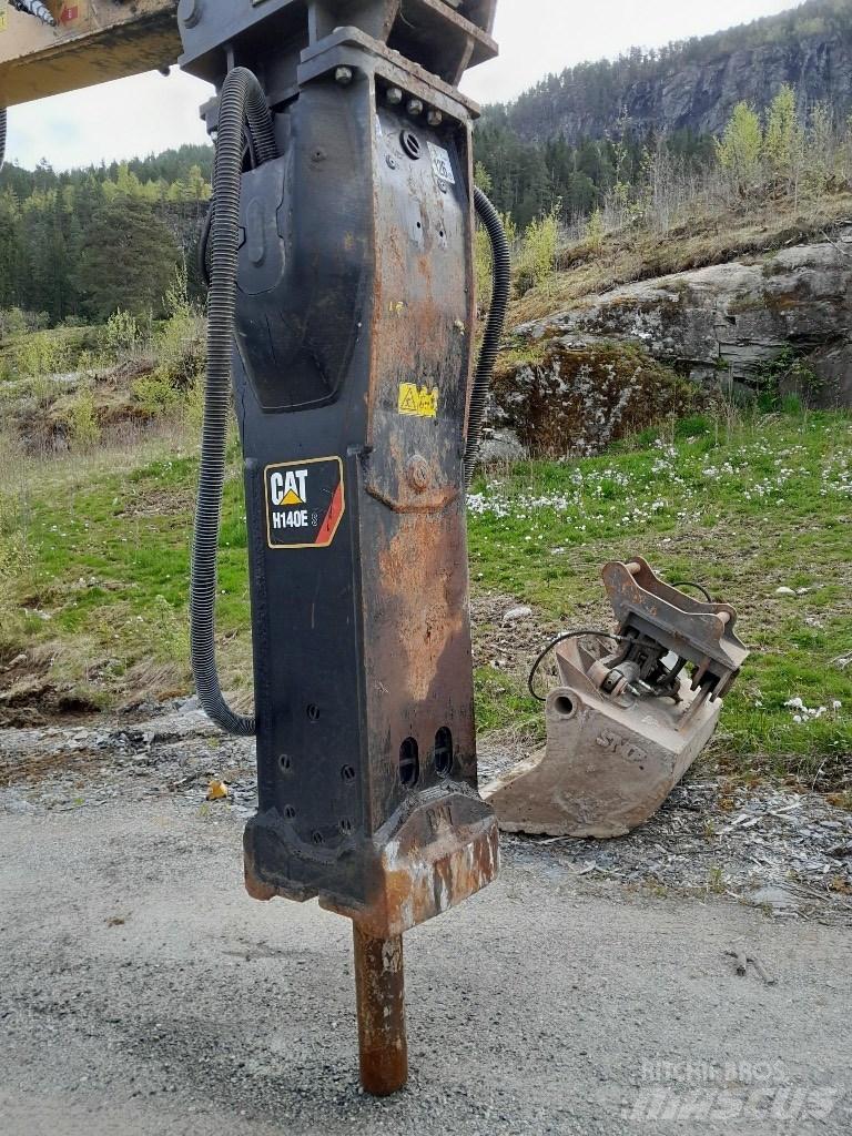 CAT H140ES Čekići