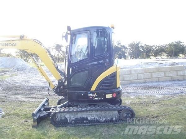 Hyundai R35Z-7 Mini bageri <7t