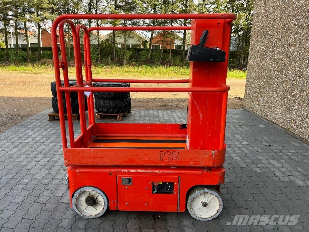 Snorkel TM 12 Vertikalne radne podizne platforme