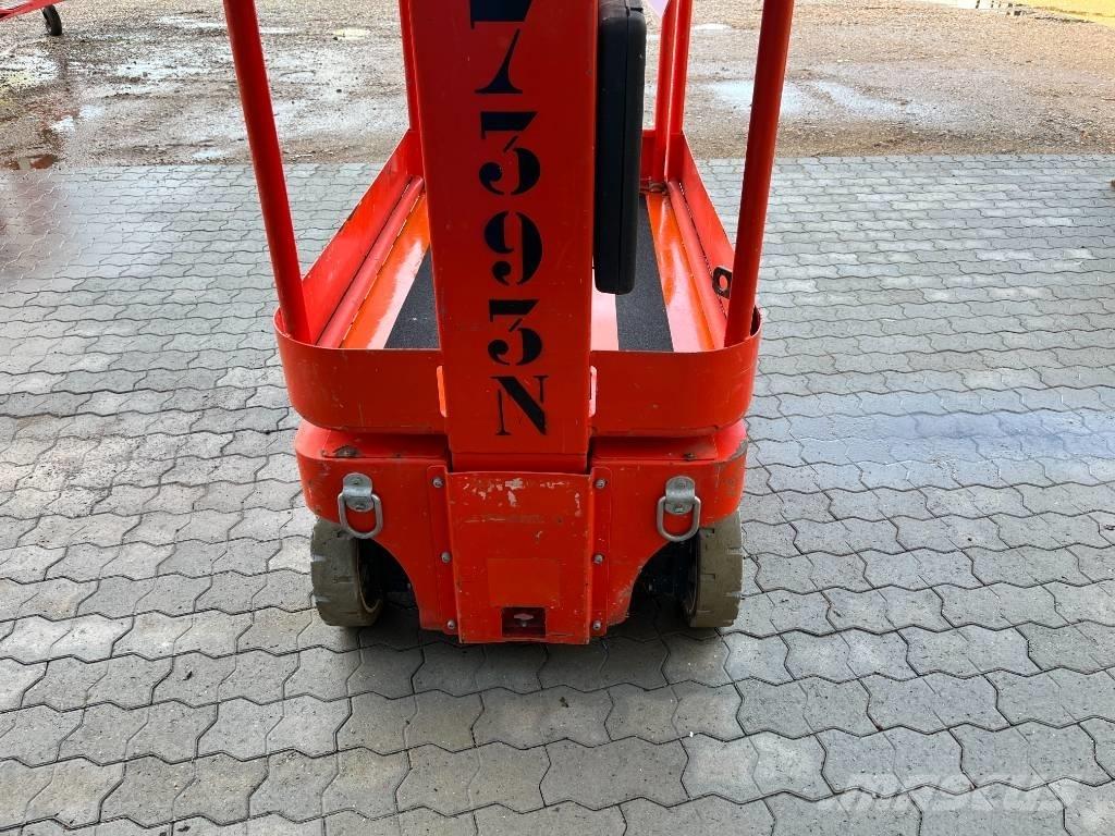 Snorkel TM 12 Vertikalne radne podizne platforme