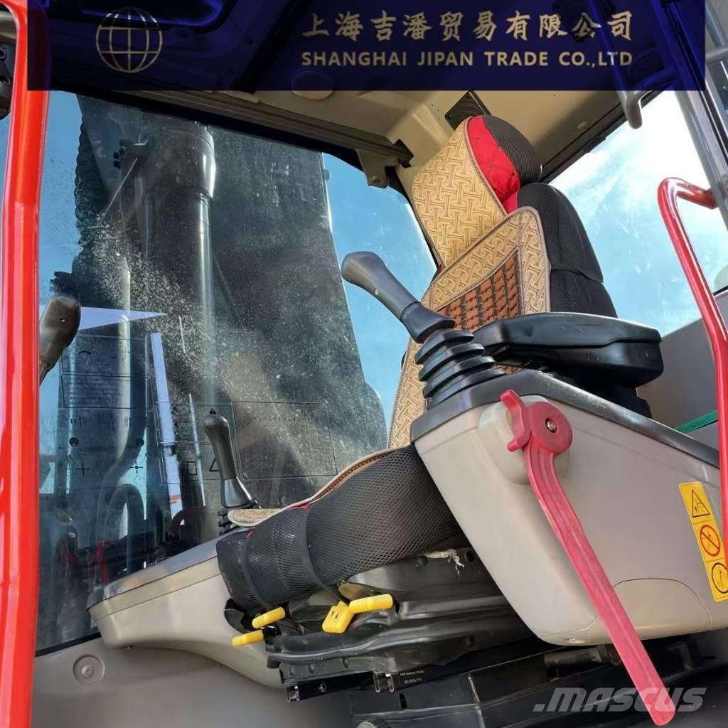 Volvo EC 250 Bageri gusjeničari