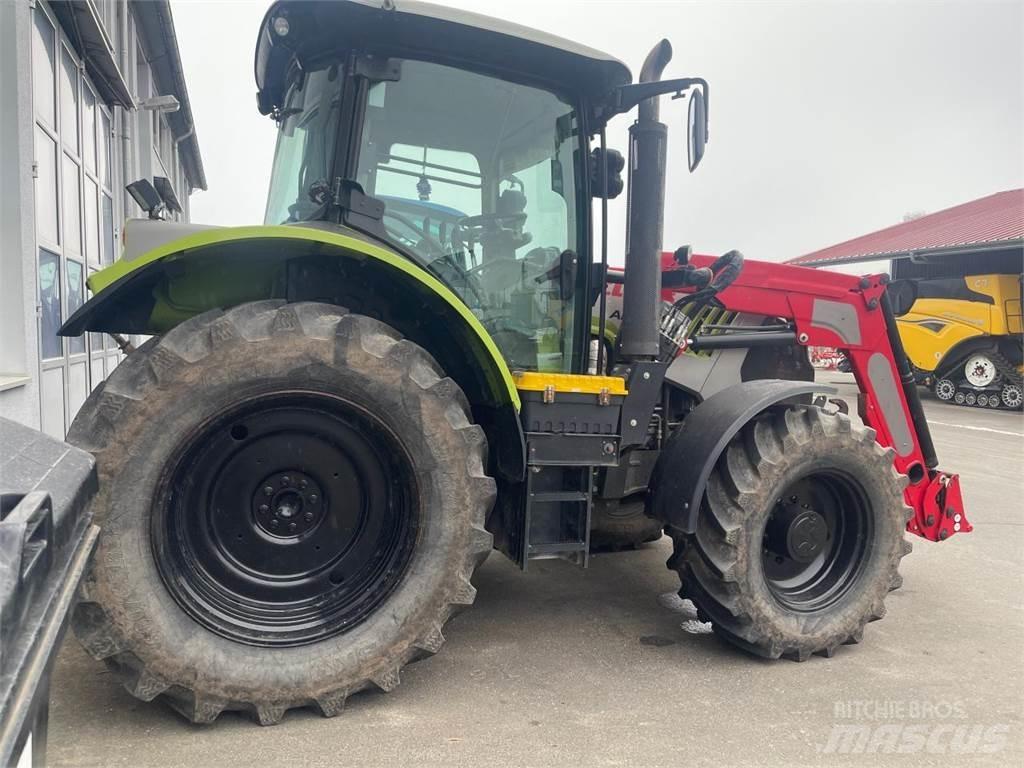 CLAAS ARION 530 Traktori