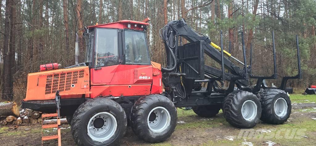 Valmet 840.3 Forvarderi