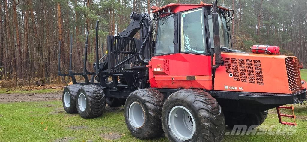 Valmet 840.3 Forvarderi