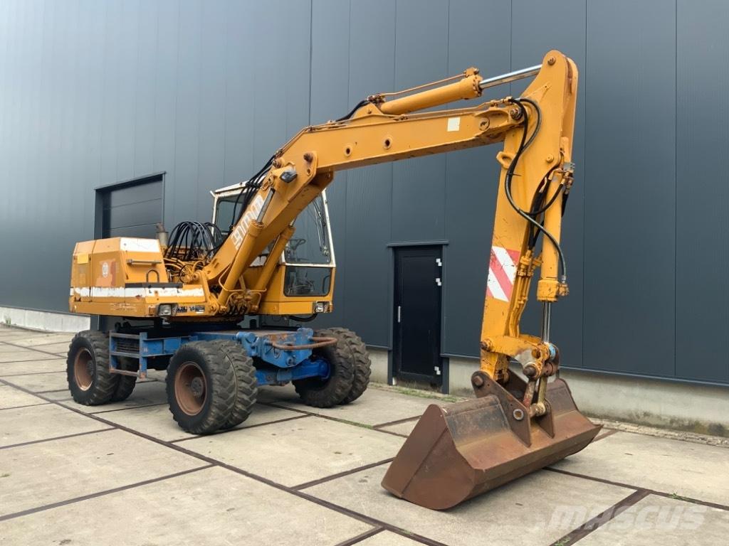 Liebherr A 900 C Bageri na kotačima