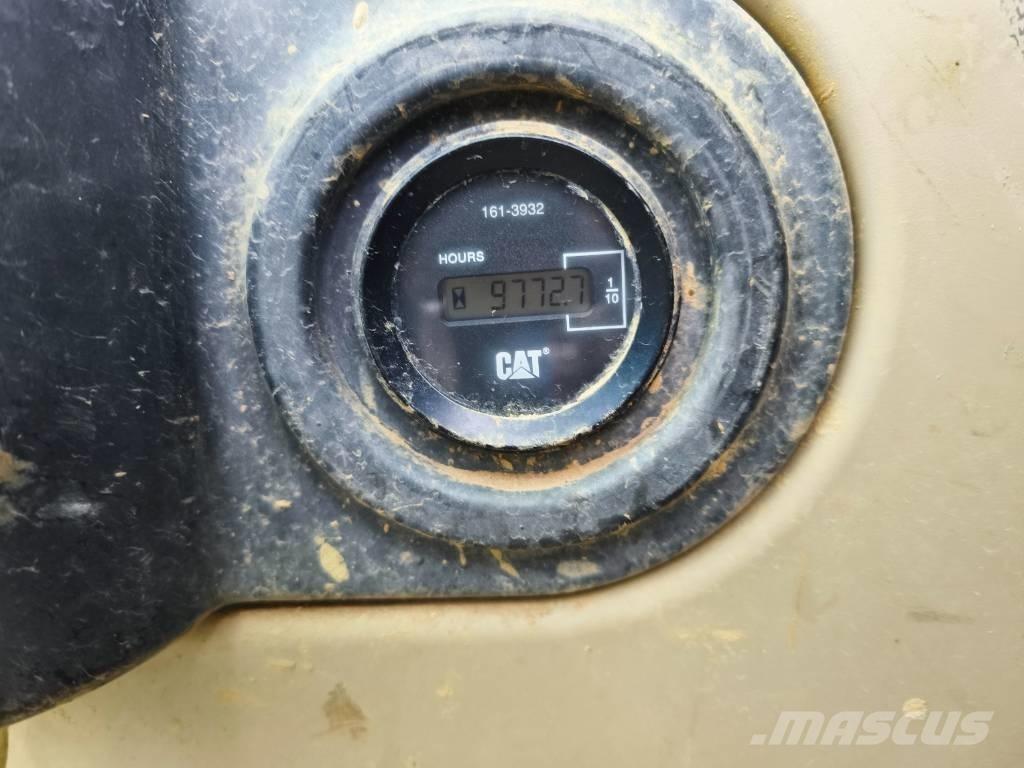 CAT 318 C Bageri gusjeničari