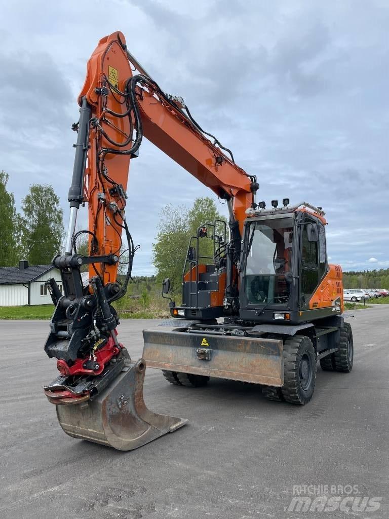 Doosan DX 165 W Bageri na kotačima