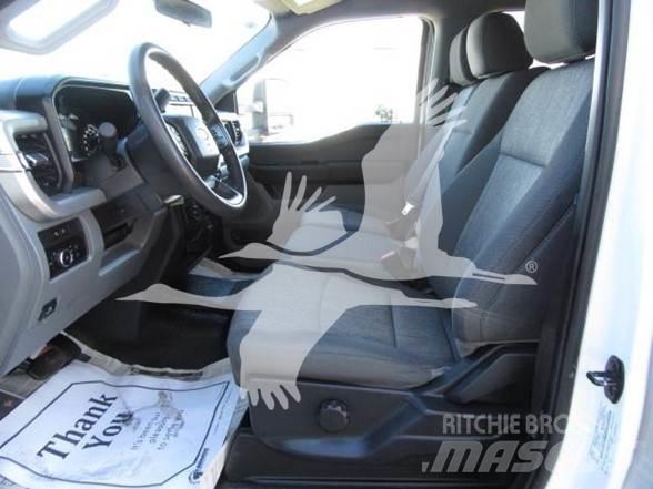 Ford F550 Kamioni sa otvorenim sandukom