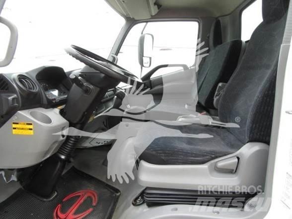 Hino 195 Ostalo