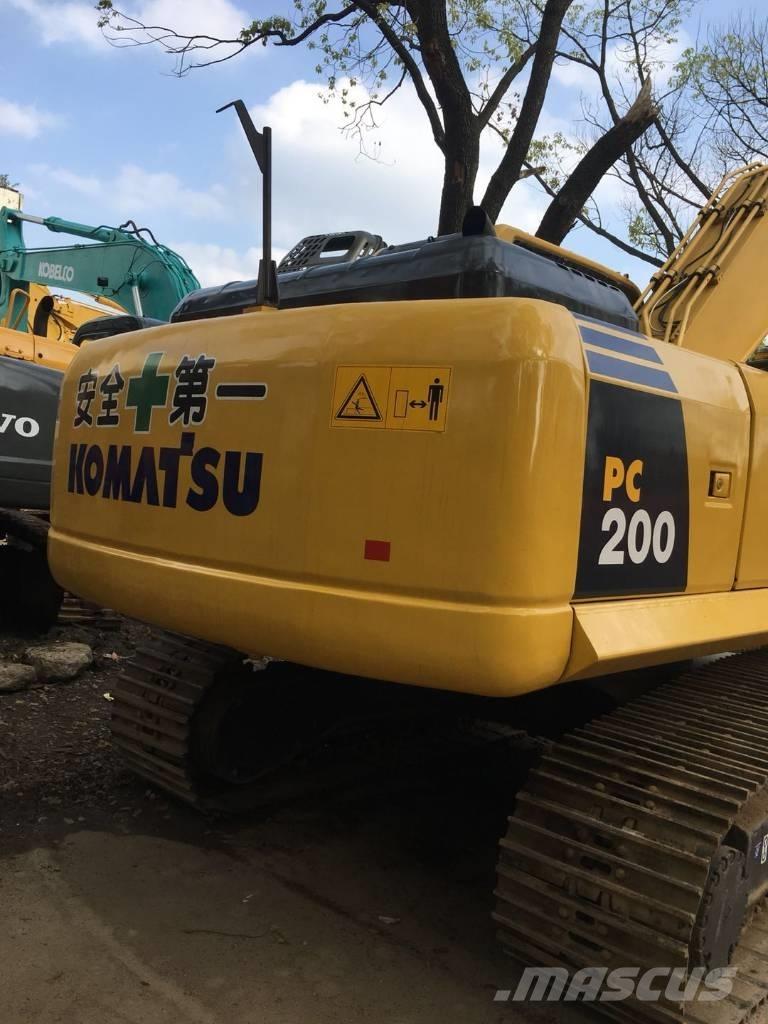 Komatsu pc200-8 Bageri gusjeničari