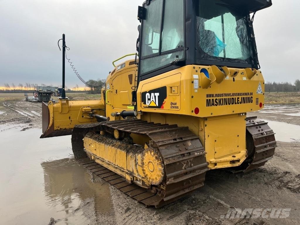 CAT D 4 K 2 LGP Buldožeri gusjeničari