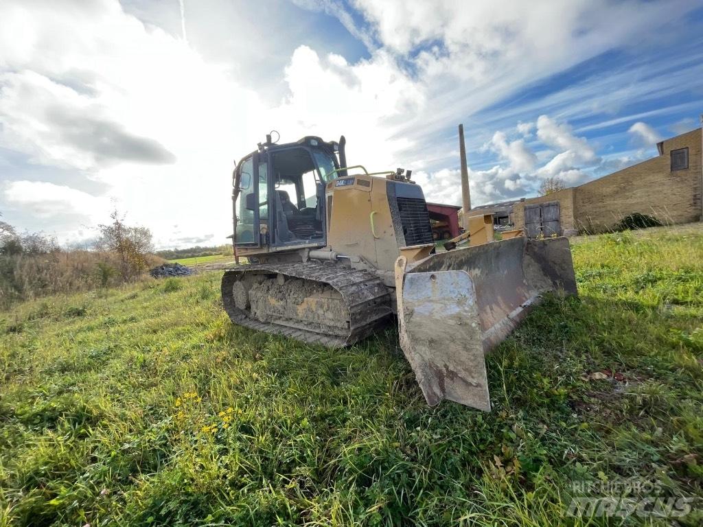 CAT D 4 K 2 LGP Buldožeri gusjeničari