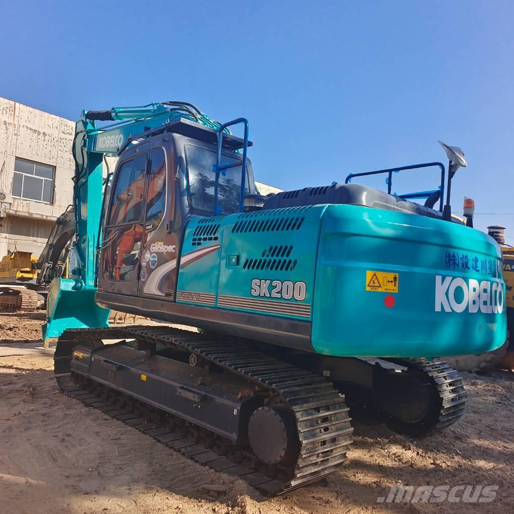 Kobelco SK200-8 Bageri gusjeničari