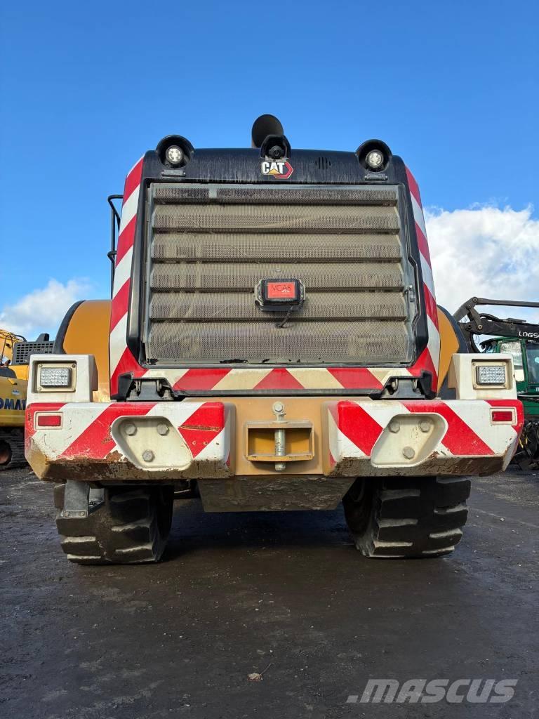 CAT 966 Utovarivači na kotačima