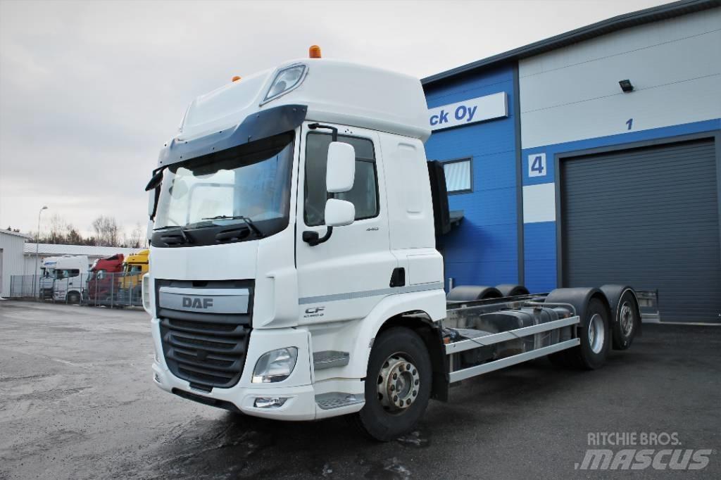 DAF CF 440 FAN Kamioni-šasije