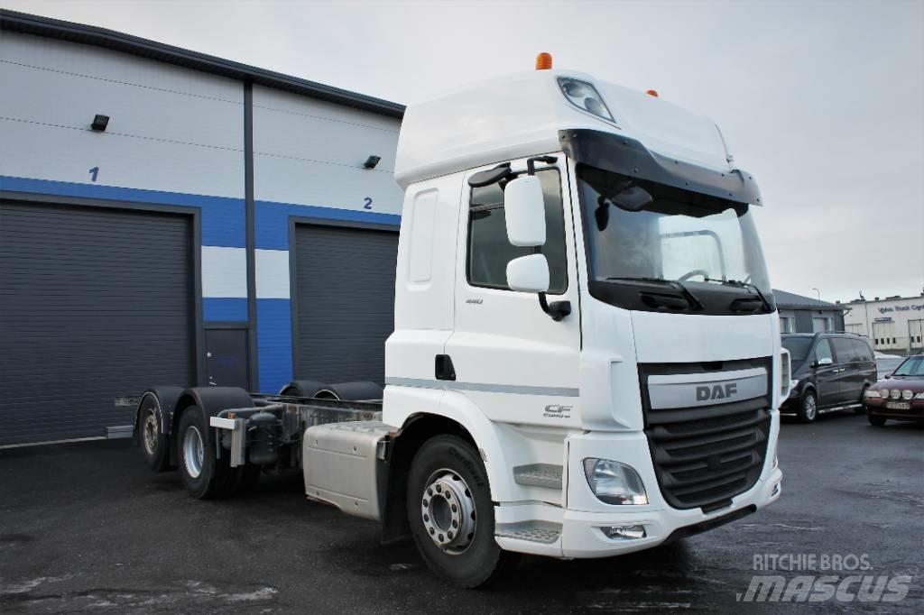 DAF CF 440 FAN Kamioni-šasije