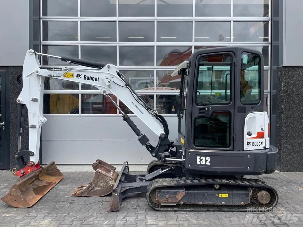 Bobcat E32 | A/C Mini bageri <7t