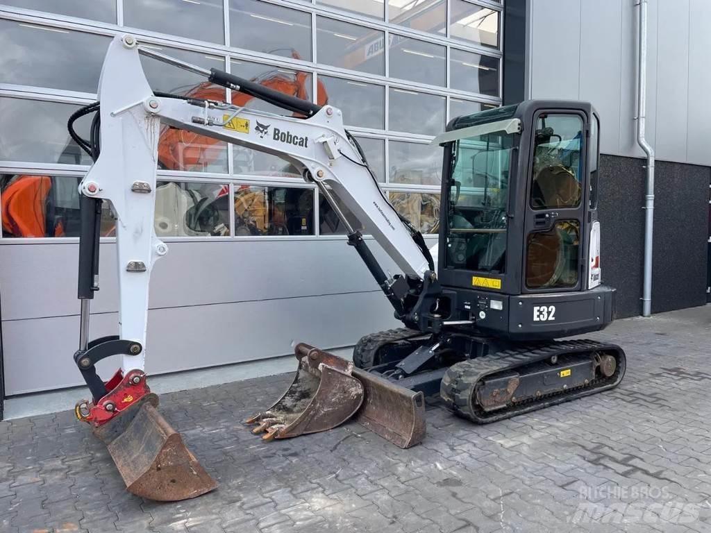 Bobcat E32 | A/C Mini bageri <7t