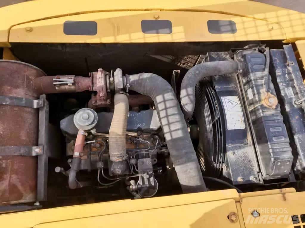 Hyundai 110-7 Bageri gusjeničari