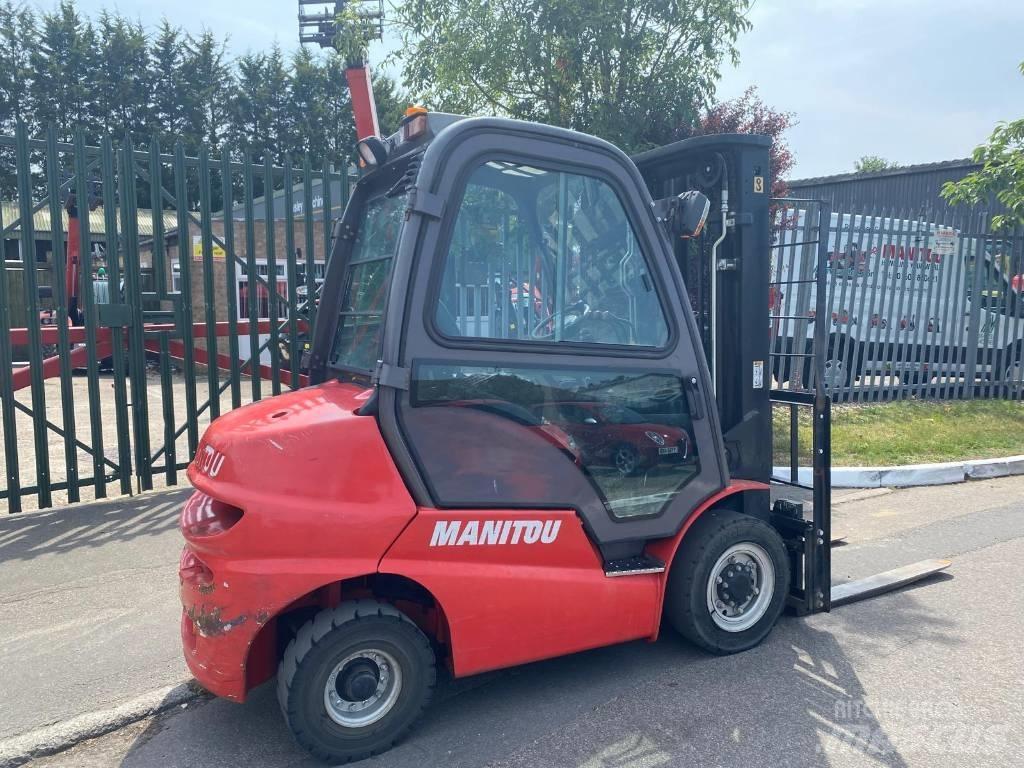 Manitou Mi25D Dizelski viličari