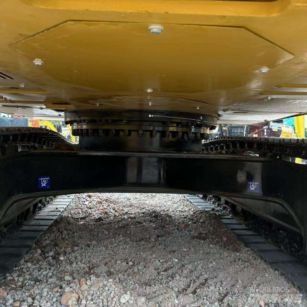 CAT 320 D L Bageri gusjeničari