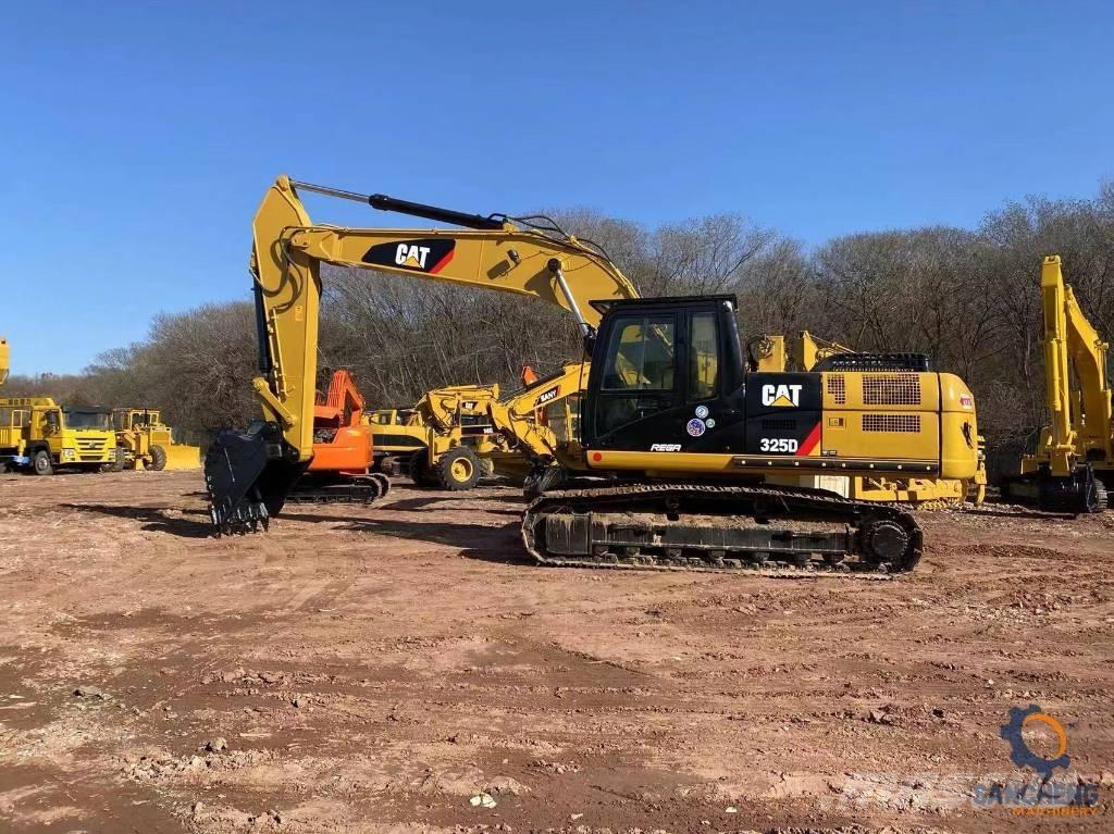 CAT 325 D Bageri gusjeničari