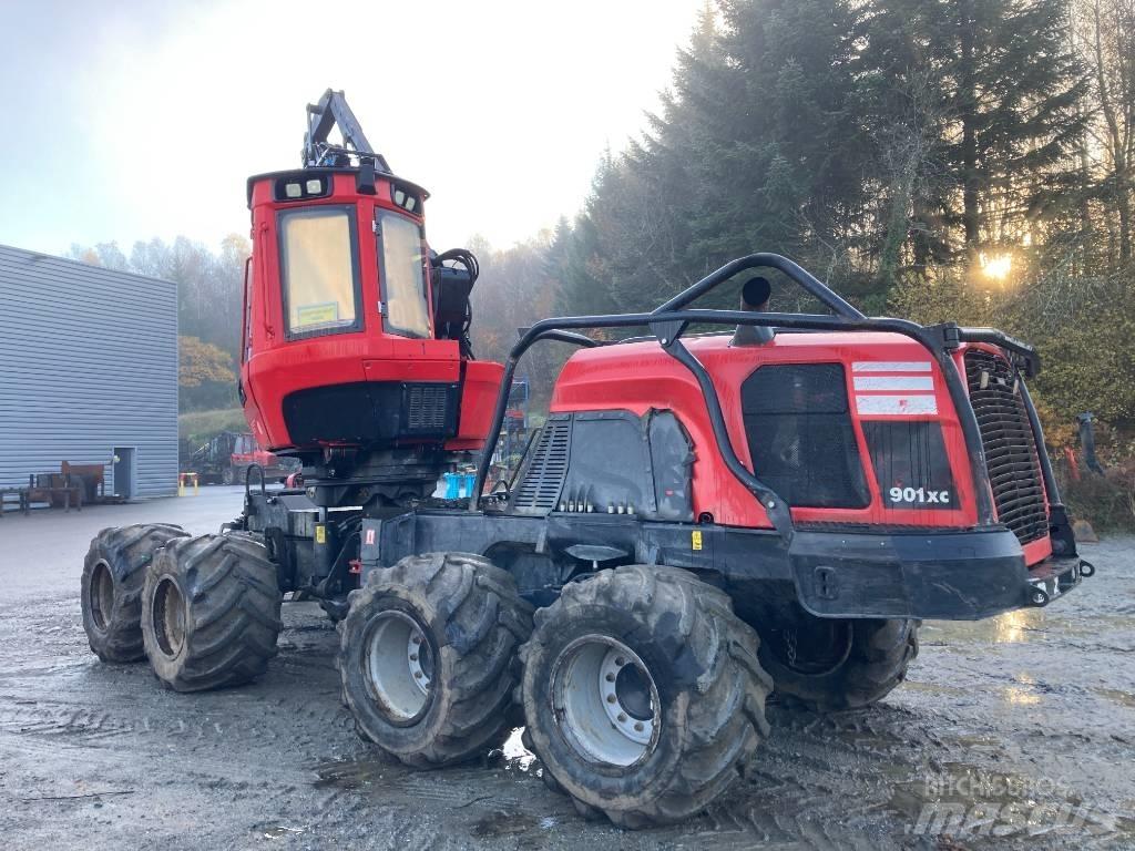 Komatsu 901XC Harversteri
