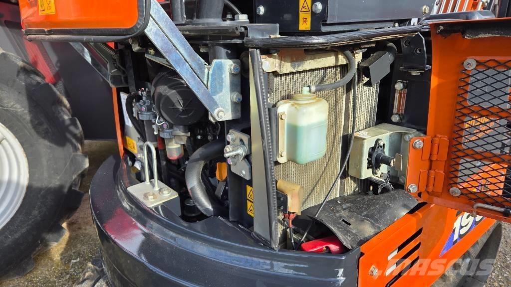 Hitachi ZX 19 Mini bageri <7t