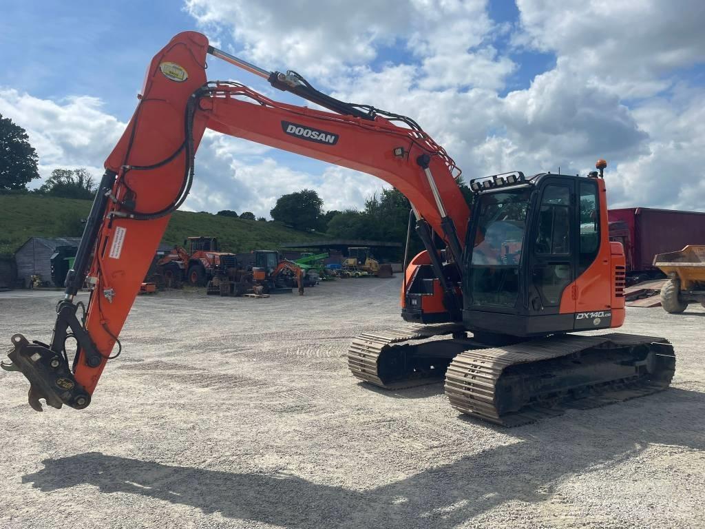 Doosan dx140 lcr-5 Bageri gusjeničari