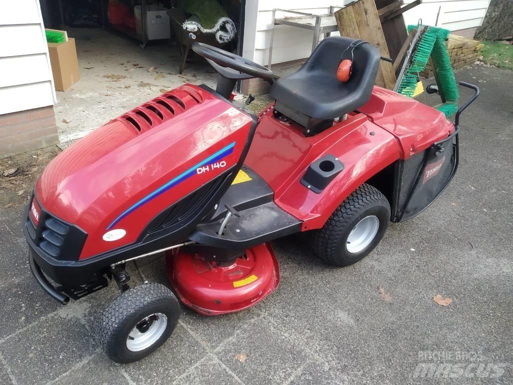 Toro zitmaaier DH140 Traktorske kosilice